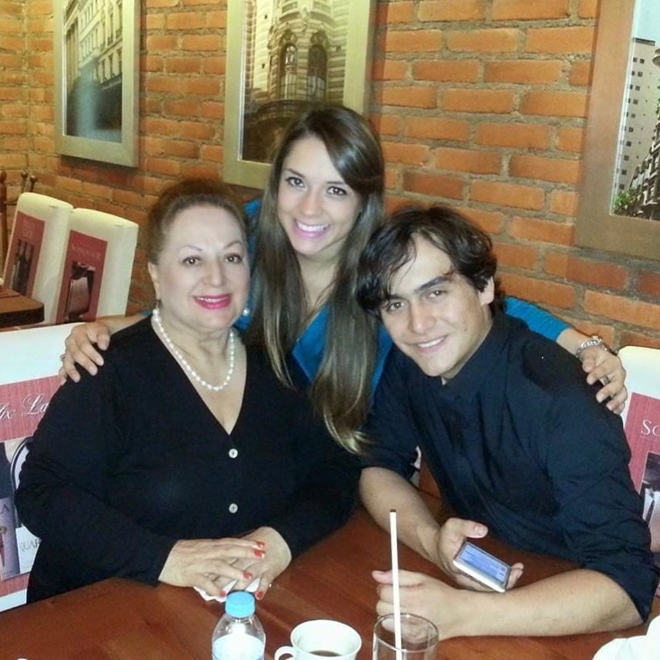 Maribel Guardia y su sobrina Maribel García y su familia.