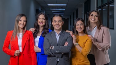 Así vivió periodista de Teletica el temblor mientras estaba al aire