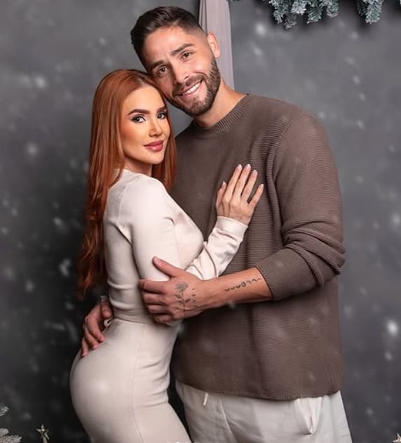 jonathan Moya y su esposa Joseline Valverde