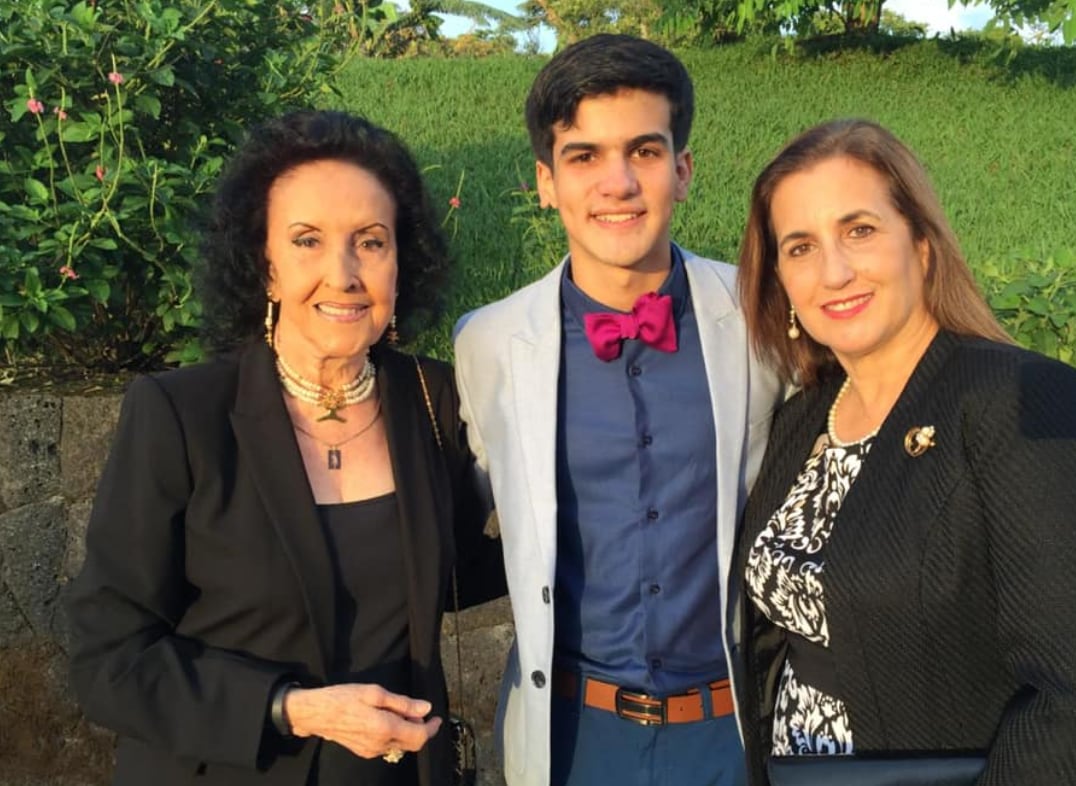 Inés Sánchez de Revuelta, fallecida el 7 de abril de 2023 a los 91 años. Fotos tomadas Facebook de Inés Revuelta