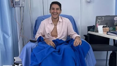 Muere Joan Sebastián Alarcón, cantante de “La Voz” Colombia, tras denunciar negligencia médica en clínica de Barranquilla