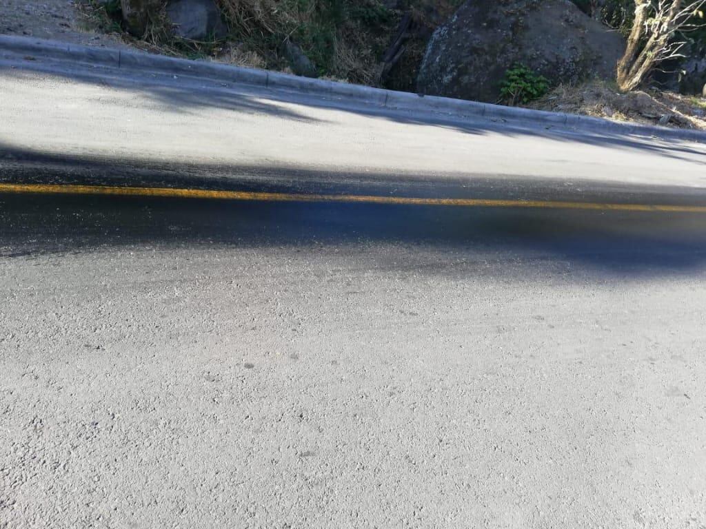 la mancha pasa frente a la iglesia del Carmen, carretera a Bebedero.