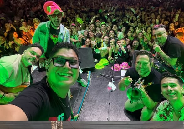 Los Ajenos y Gustavo López Cárcamo