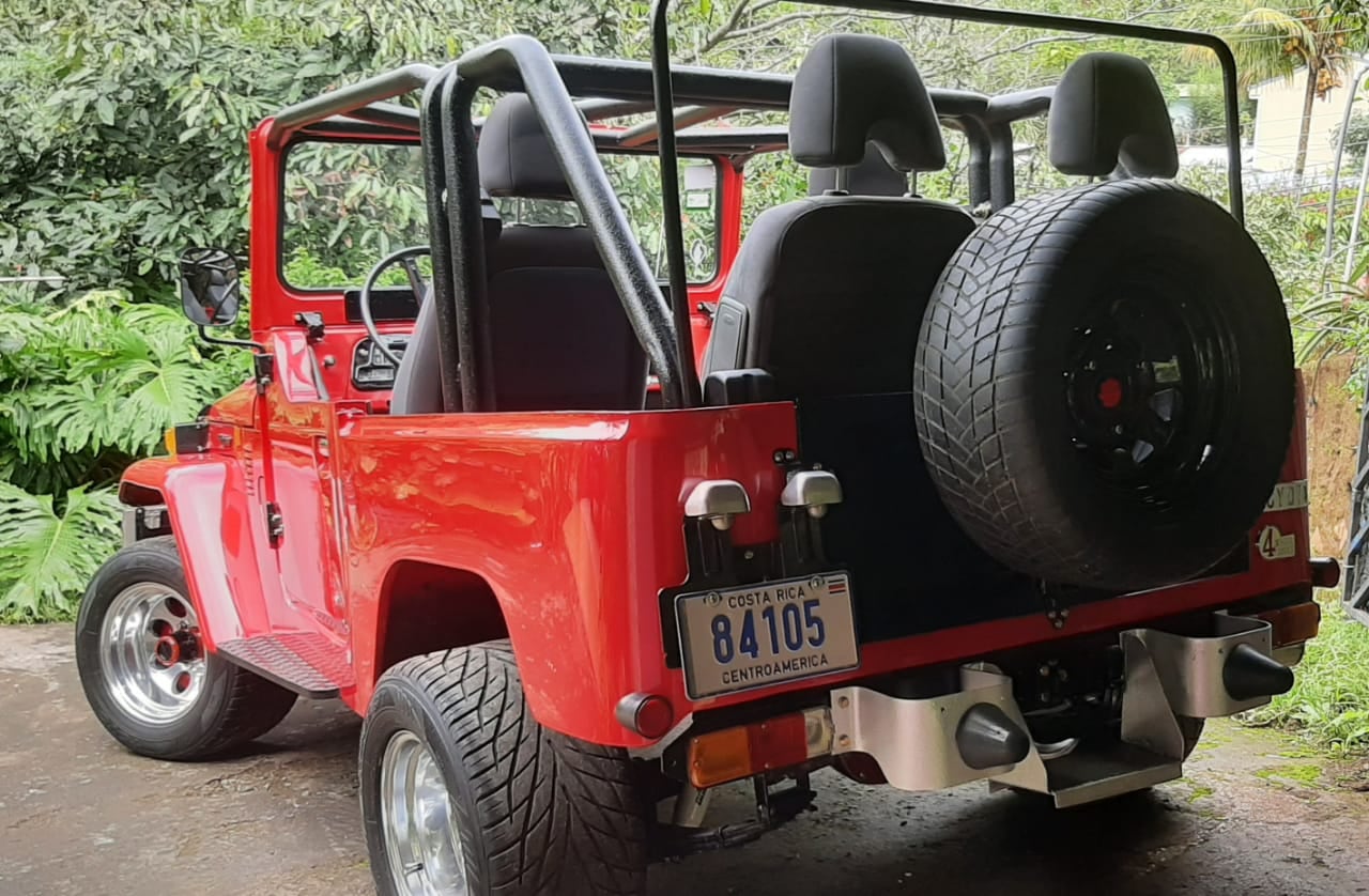 Un Land Cruiser se convirtió en el chineado de los nietos de un pulseador de Aserrí. Cortesía.