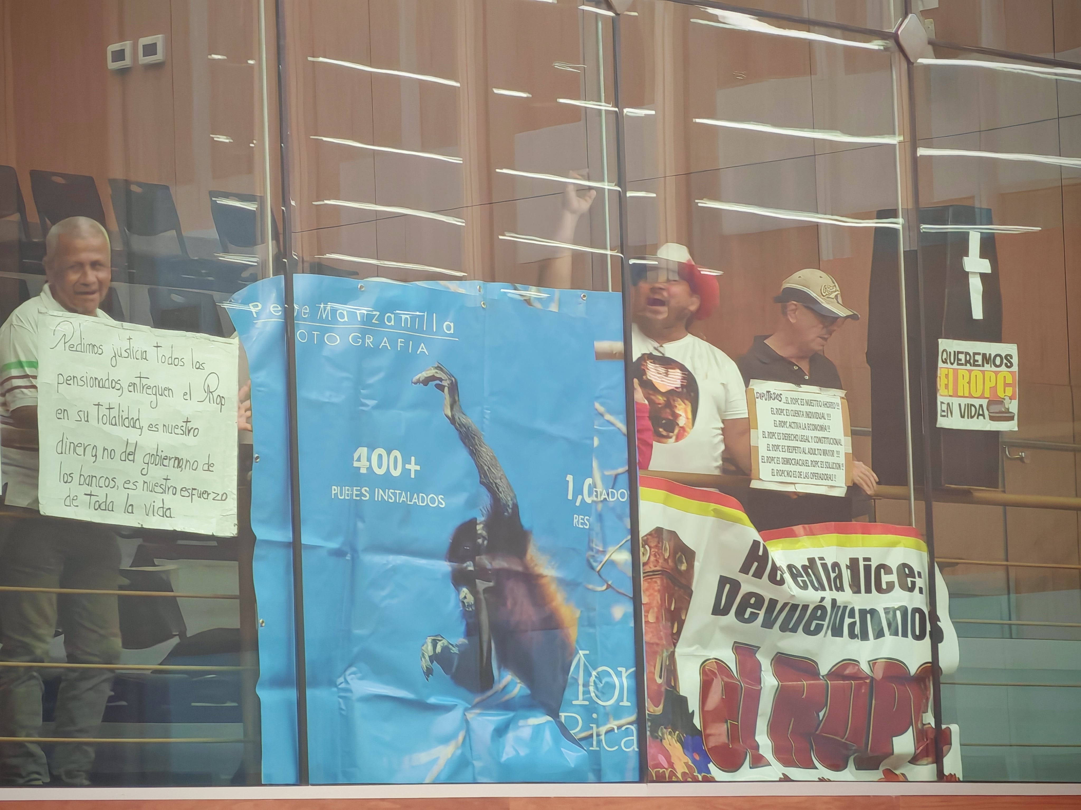 Manifestantes piden entrega ROP