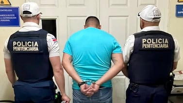 Oficial detenido con drogas en La Reforma irá a Máxima Seguridad