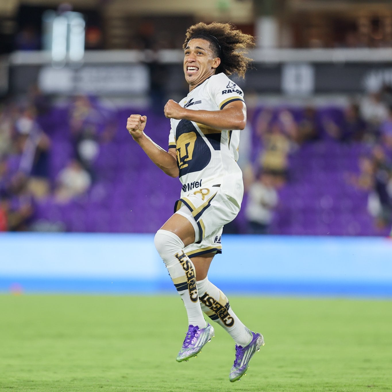 Adalberto "Coco" Carrasquilla anotó dos goles para Pumas