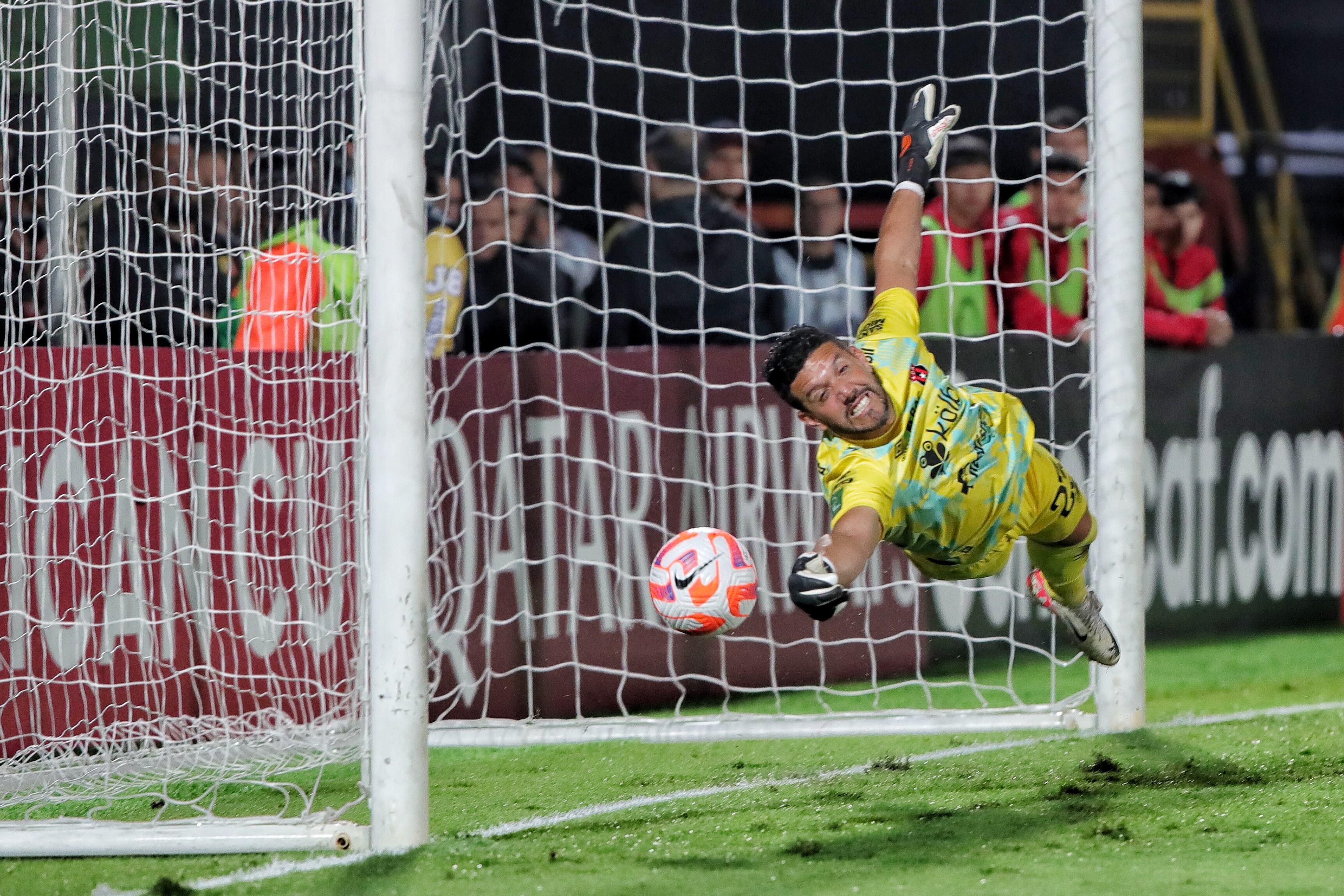 01/11/2023/ Juego entre Liga Deportiva Alajuelense vs Club Sport Herediano por el partido de vuelta de la la copa centroamericana de CONCACAF en el estadio Alejandro Morera Soto / Foto John Durán
