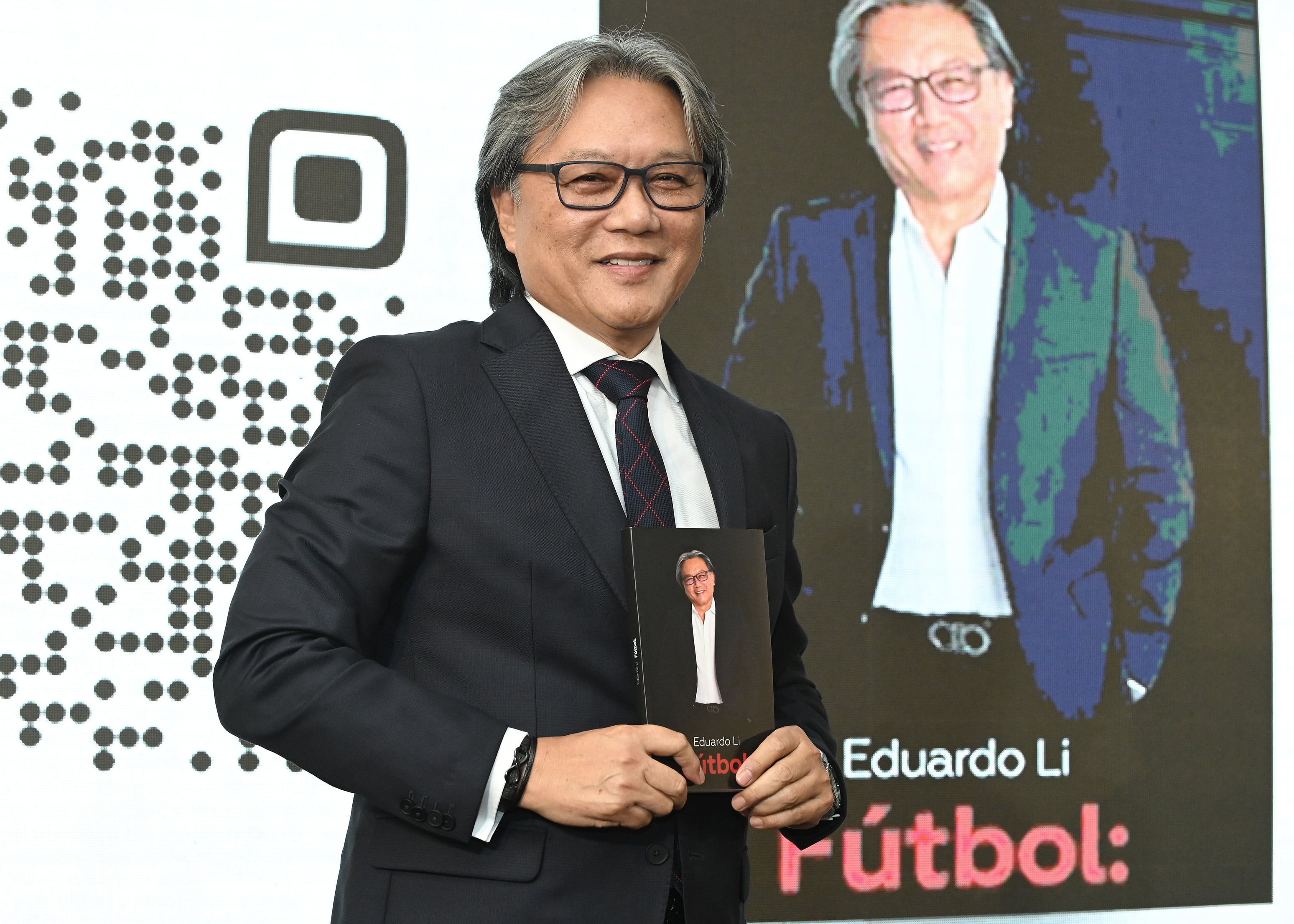 Eduardo Li presenta libro Futbol:.