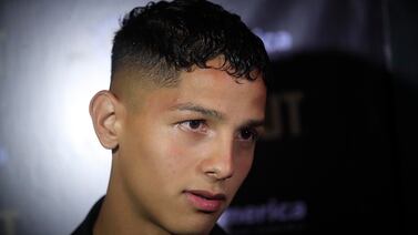 Warren Madrigal recibe pésima noticia de España, en una semana para el olvido para el tico