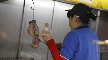 Famosa empresa ofrece puestos de empleo en la industria alimentaria