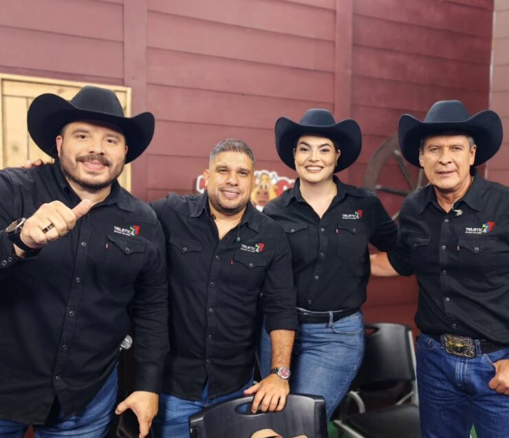 Juan Manuel Vargas y Susana Peña, periodista de Teletica.