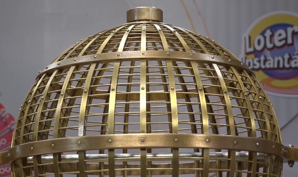 La JPS adquirió tres tómbolas para realizar los sorteos de Lotería Popular y Lotería Nacional, estas tómbolas son una gran innovación para continuar garantizando un proceso justo y confiable para la selección de números, series y premios de los sorteos.