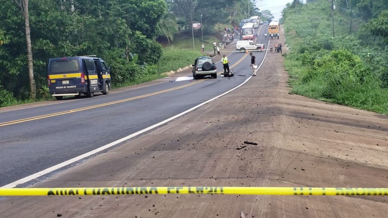 Motociclista muere al chocar de frente contra carro en Pocosol de San Carlos. Foto Edgar Chinchilla.