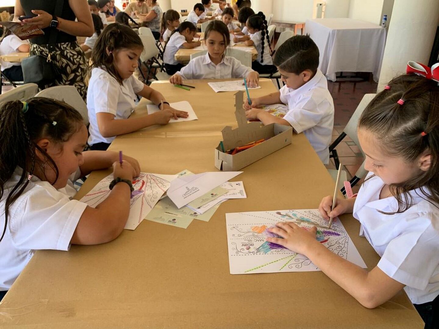 El Museo de Arte Costarricense (MAC) hará desde esta semana sus talleres de vacaciones, una gran oportunidad para que cualquier miembro de la familia explore el mundo del arte de manera educativa, divertida y creativa