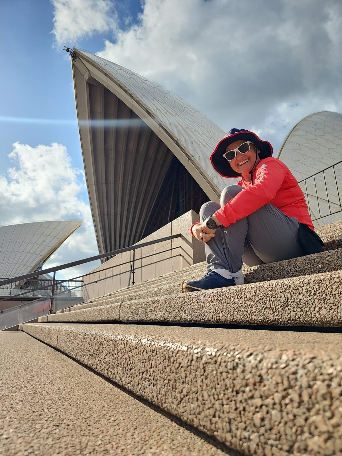 Silvia Villalta es una costarricense que viajó a Australia para visitar un amigo y como sabía que pasaría en ese país el próximo 1 de febrero, realizó todos los trámites necesarios para empadronarse ahí ya que por nada del mundo se perderá su derecho a votar