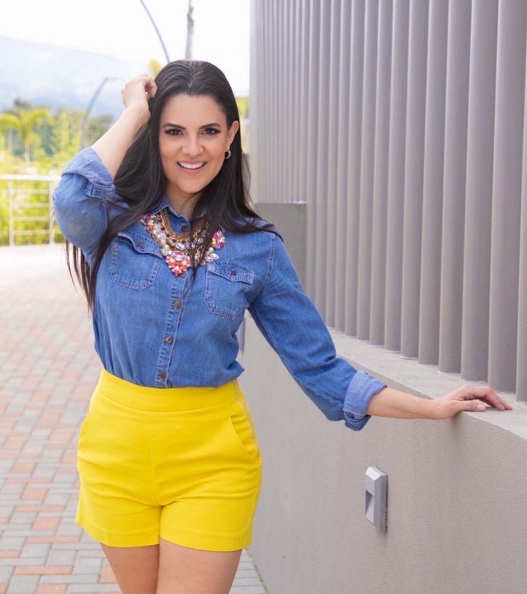 Cantante Vanessa González