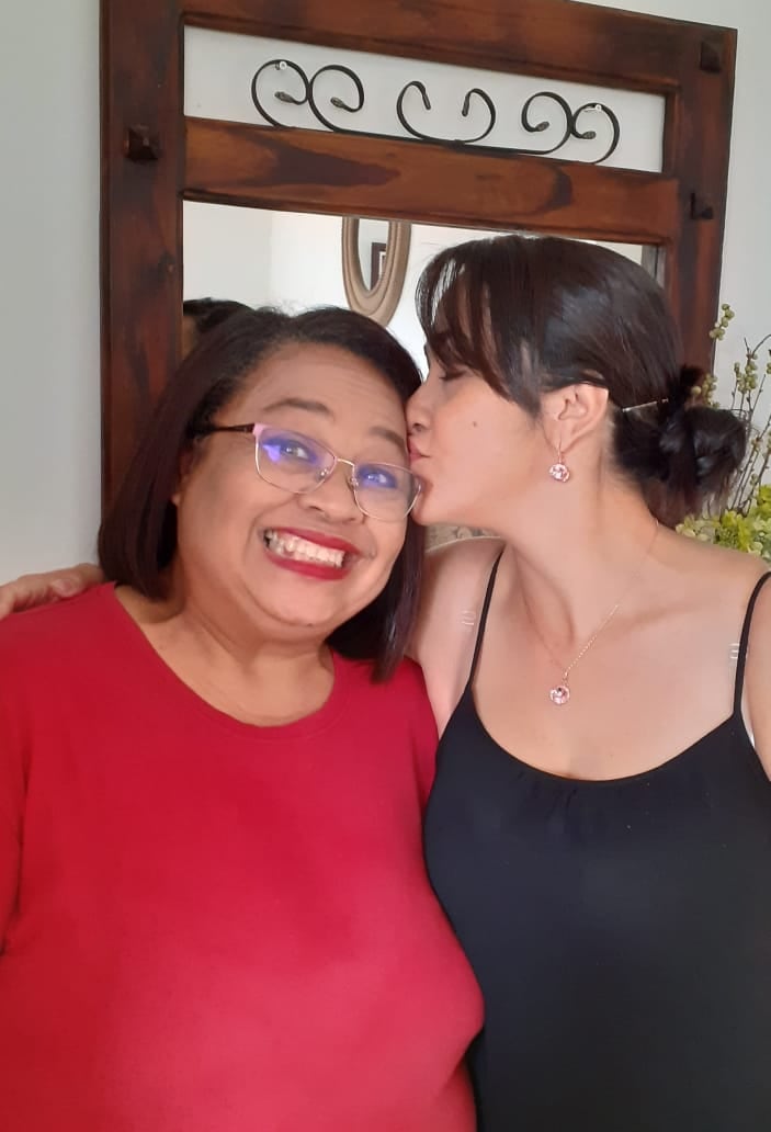 Angie López, de 33 años y su mamá, Marjorie Briceño, de 58, son recuperadas de Covid-19. A Angie le fue pero que a la mamá, el virus la golpeó más duro.