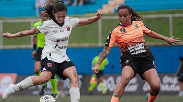 (Video) Este horror de la portera deja a Alajuelense con la victoria y líder del torneo