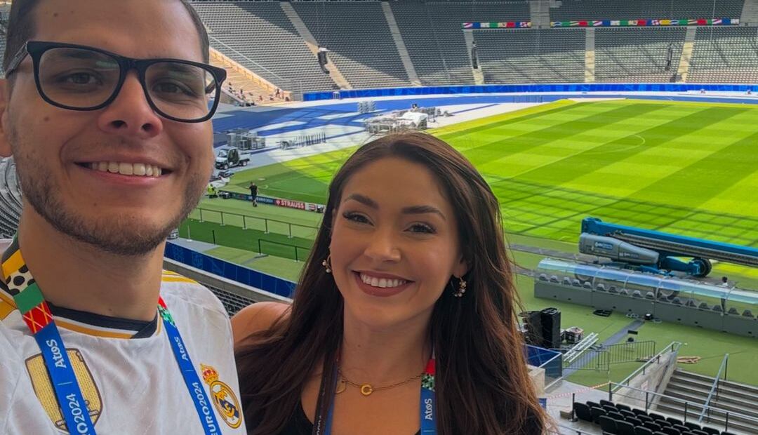 Los periodistas y esposos Gloriana Casasola y Diego Obando.