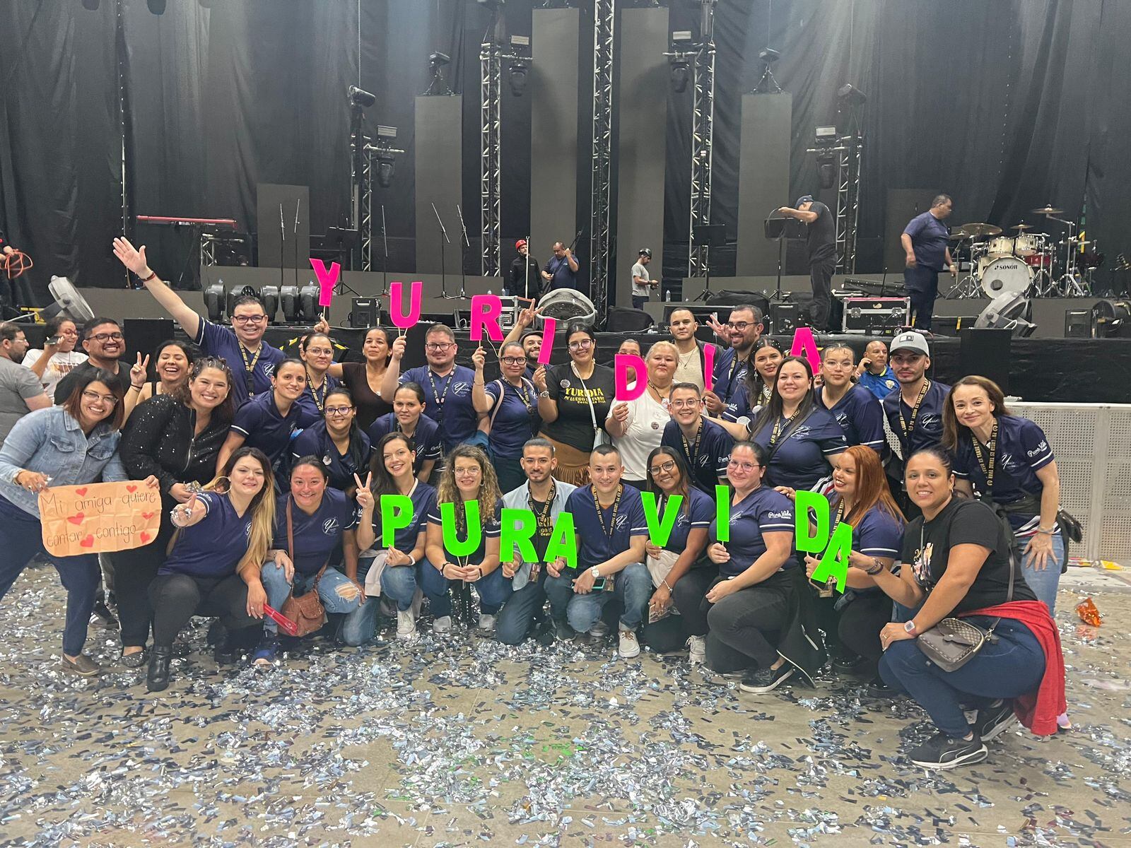 Franciny Quirós pertenece al club de fans de Yuridia en Costa Rica