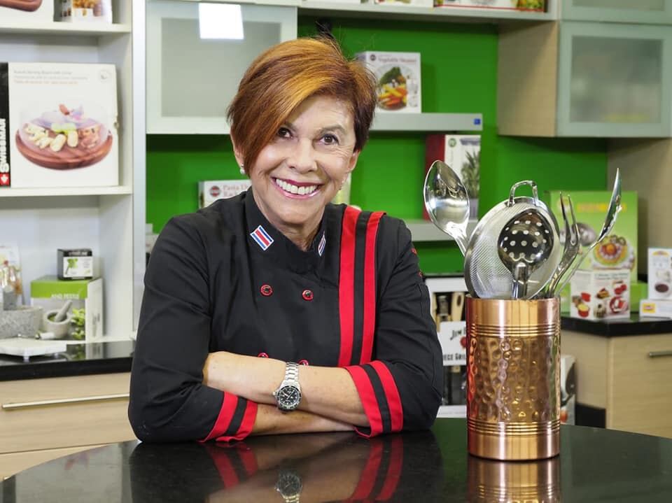 Doris Goldgewicht, chef profesional, tiene 70 años y confirma que la vejez no es  una enfermedad, al contrario, dice que es la etapa más linda de la vida.