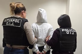 Modelo de Miss Universe Costa Rica relacionada con Pecho de Rata fue detenida al bajar del avión procedente de Suiza