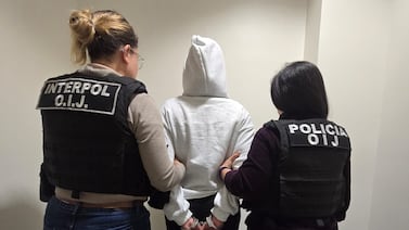 Modelo de Miss Universe Costa Rica relacionada con Pecho de Rata fue detenida al bajar del avión procedente de Suiza