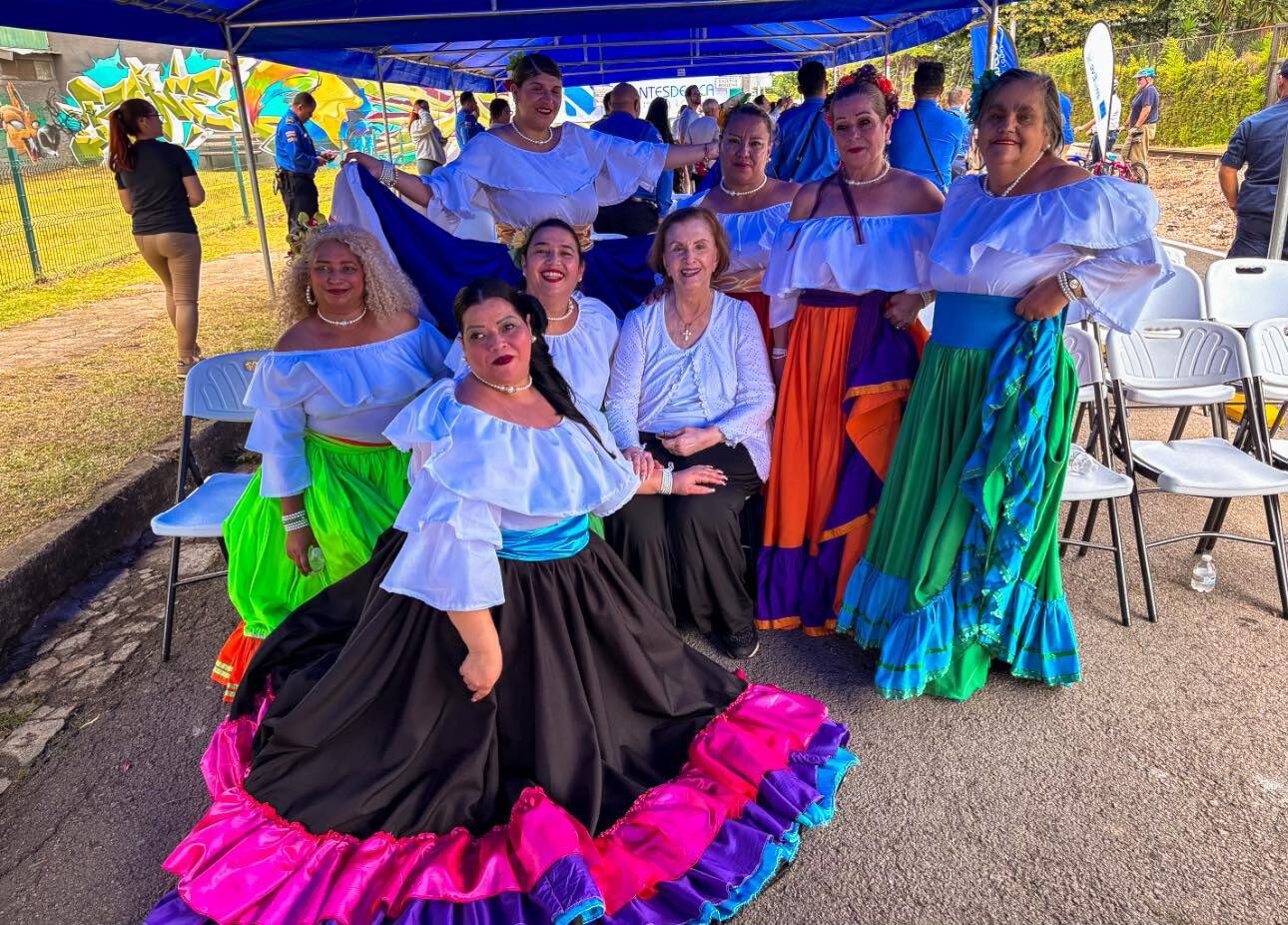 Tía Florita pasó por un momento de mucha felicidad este viernes tras arrastrar durísimos días por la muerte de su hijo, Carlos Echandi, el pasado 11 de mayo.
