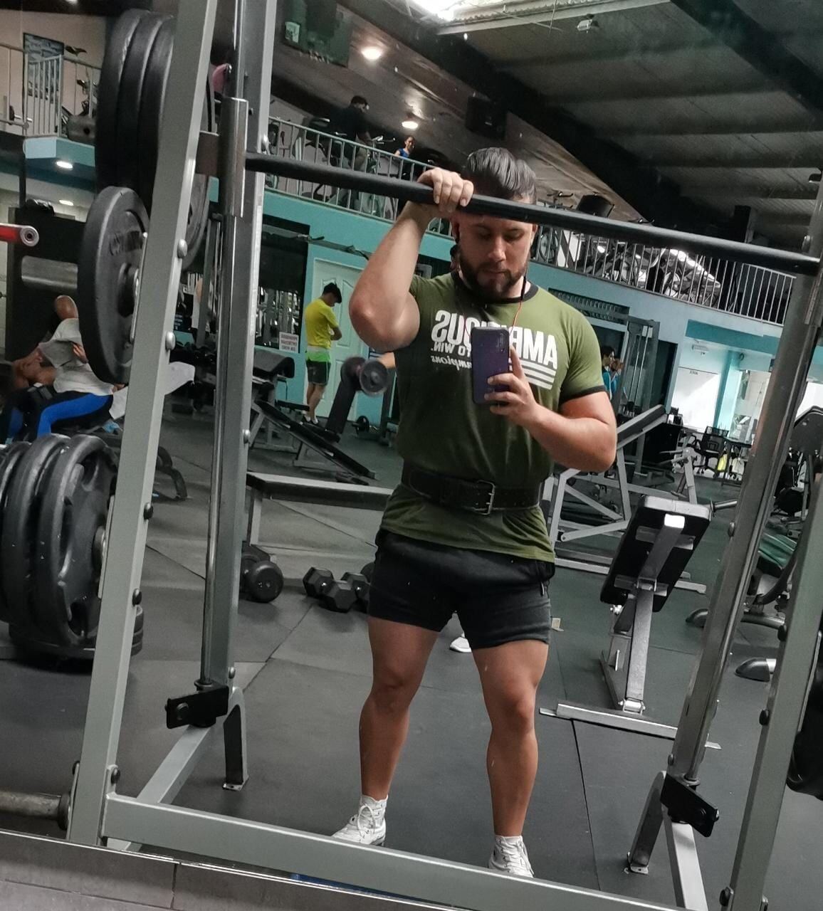 El enfermero William Madrigal Brenes sufrió un accidente de tránsito en el 2017 que lo dejó en coma y con muy pocas posibilidades de vida, sin embargo, al tercer día despertó. En la foto con su esposa Angie Hernández Garita