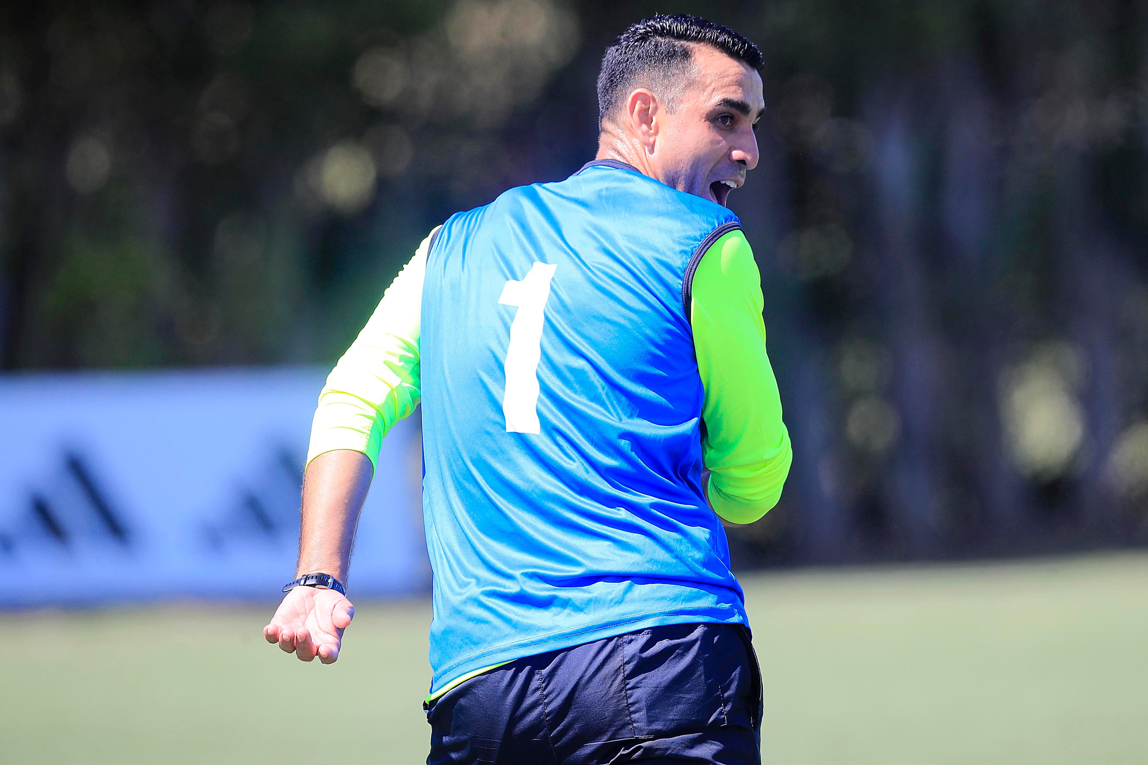 08/01/20023 Proyecto Gol. Los árbitros empezaron, este lunes por la mañana, su pretemporada de entrenamientos como parte de la preparación para poder dirigir el Torneo de Clausura, de la Liga Promérica.