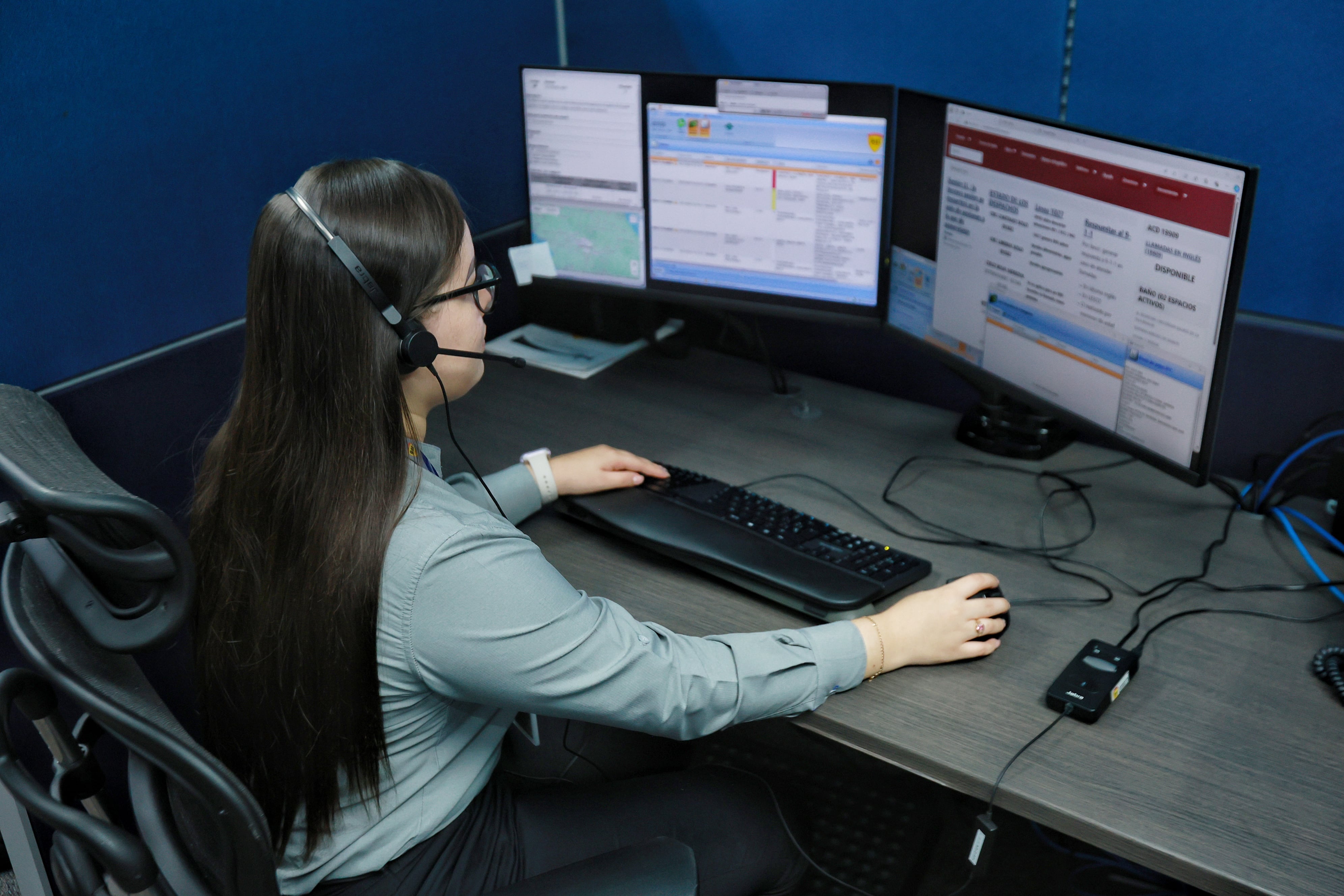 19/11/2024/ Retratos y fotos de operaciones de personeros y funcionarios de 911 / Foto John Durán