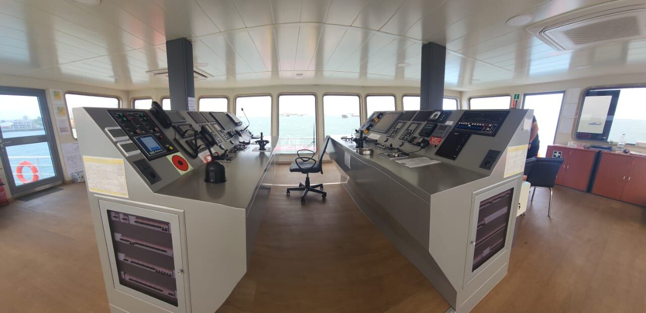 José Alfredo Hernández Brenes, de 31 años, es un puntarenense quien desde los 5 años estaba seguro que llegaría a ser capitán del ferry entre Puntarenas y Playa Naranjo. Este 2023 está a la espera del nuevo ferry, San Lucas III, del cual será capitán.