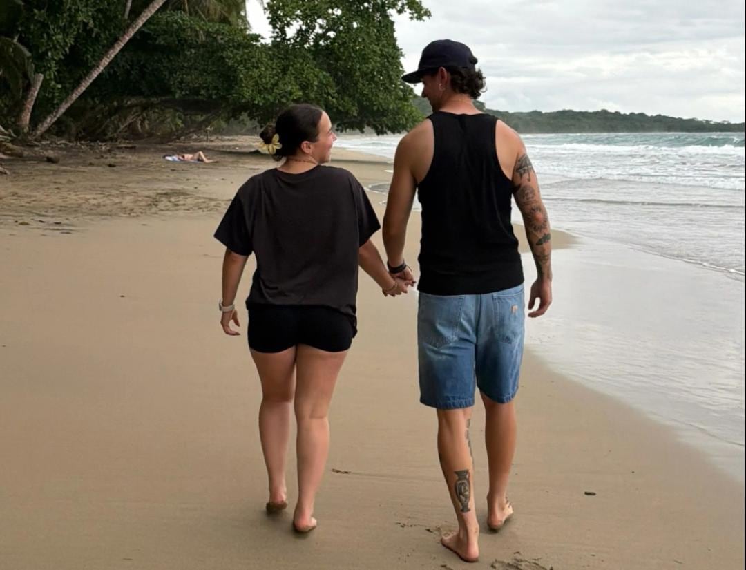 Joel Janero y Amelia documentaron su llegada a Costa Rica en redes sociales.