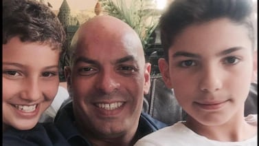 Amigos de Daniel Drew, exesposo de Nancy Dobles, anunciaron así su muerte