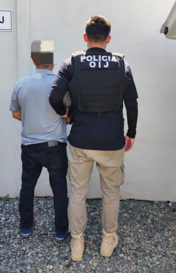 Un sujeto de apellidos Venegas Villalobos, de 54 años, estuvo en fuga 7 años y lo capturaron por ser el sospechoso de matar a su esposa Margarita Flores Castro, de 45 años. Foto: OIJ