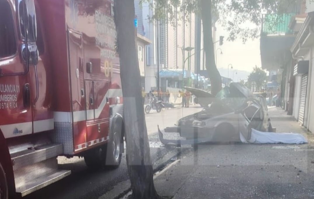 Hombre muere en aparatoso accidente de tránsito en San José. Foto ANI.