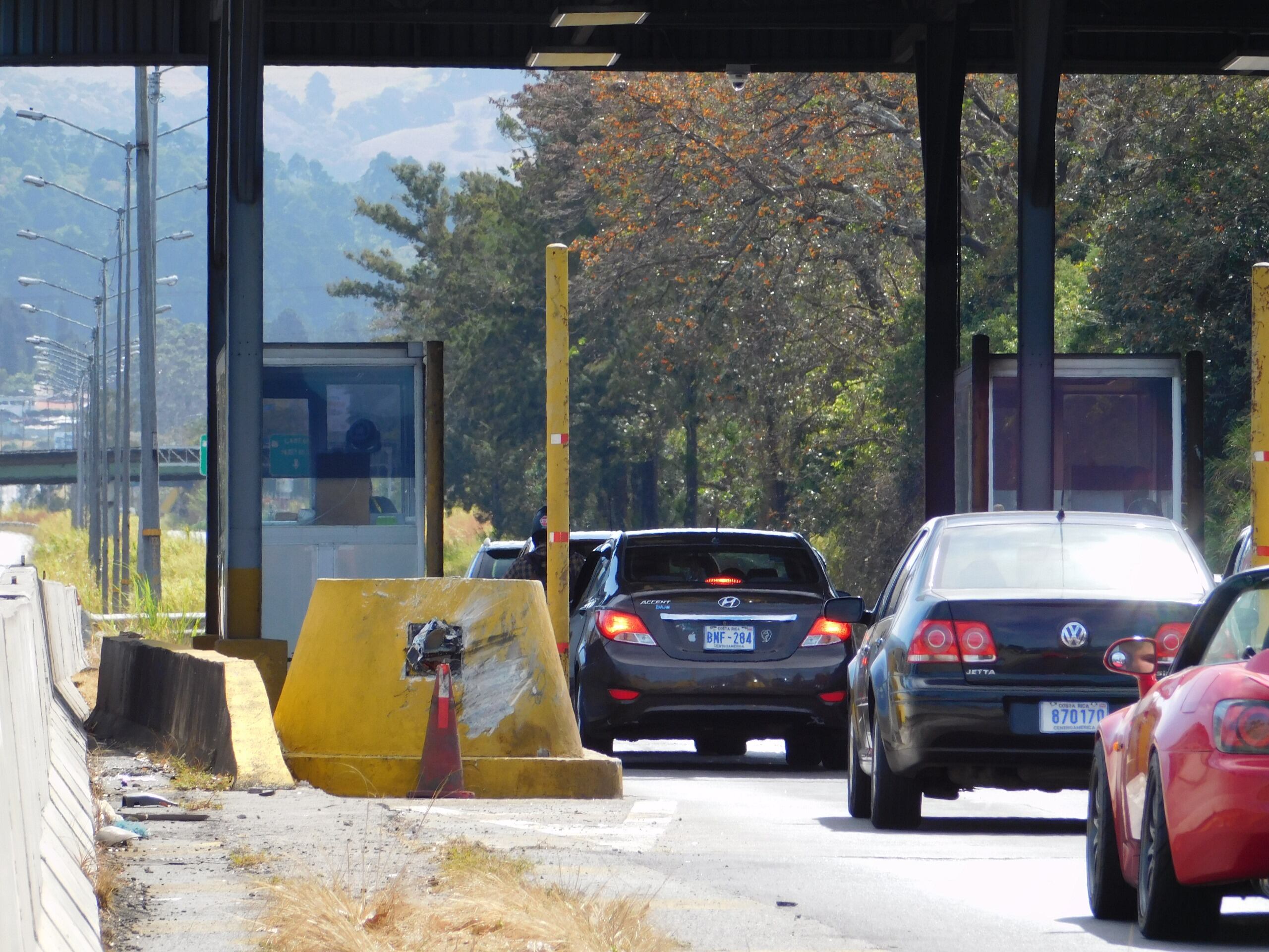 El peaje a Cartago, el que está ubicado en la autopista Florencio del Castillo, tendrá un importantísimo cambio a partir del próximo martes 1 de abril y así lo confirmó el Ministerio de Obras Públicas y Transportes (Mopt).