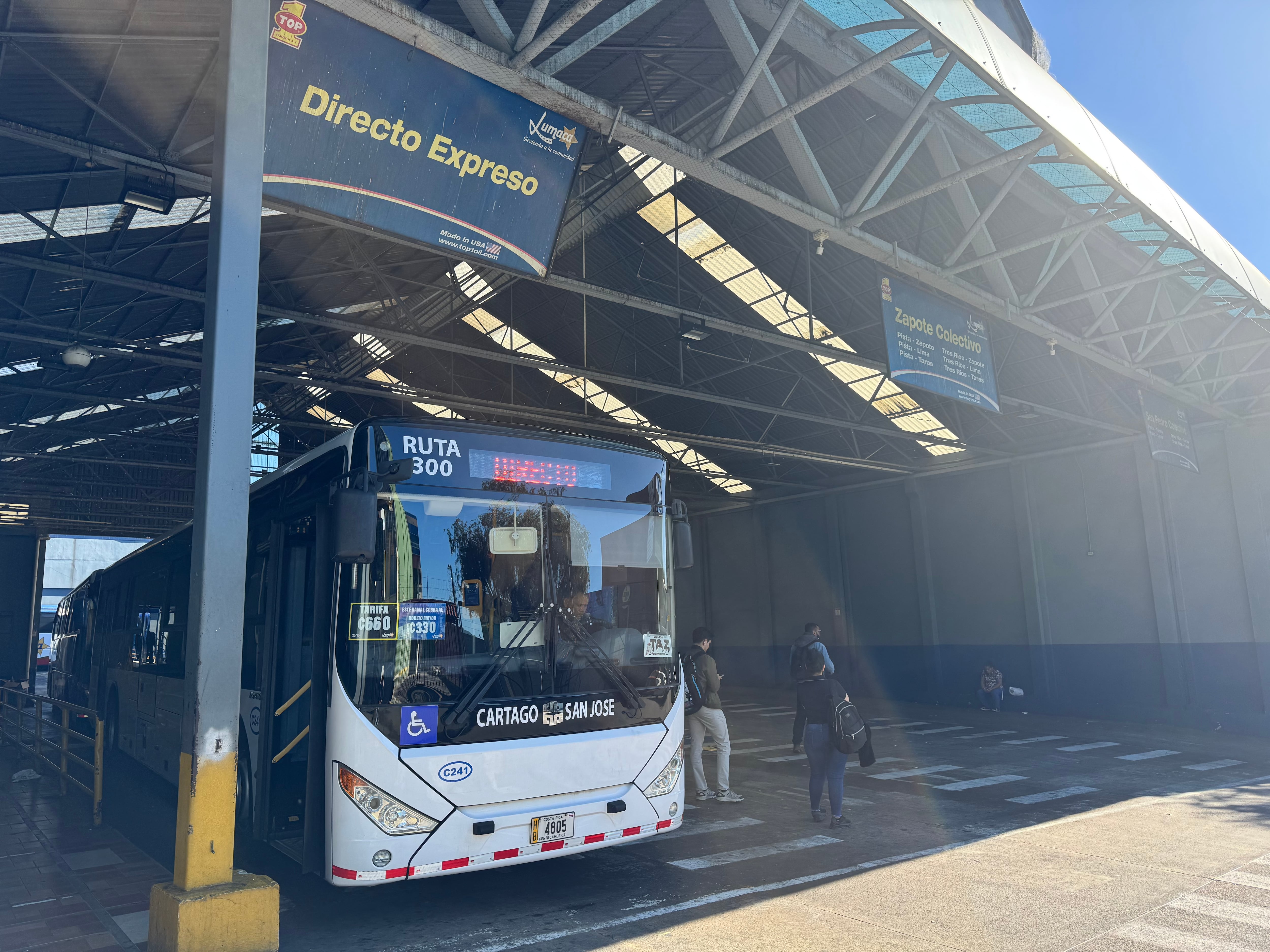 लुमाका येथून नवीन बस