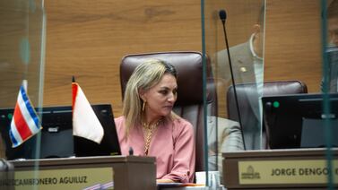 Diputadas exigen ser parte de las negociaciones para la elección del directorio legislativo