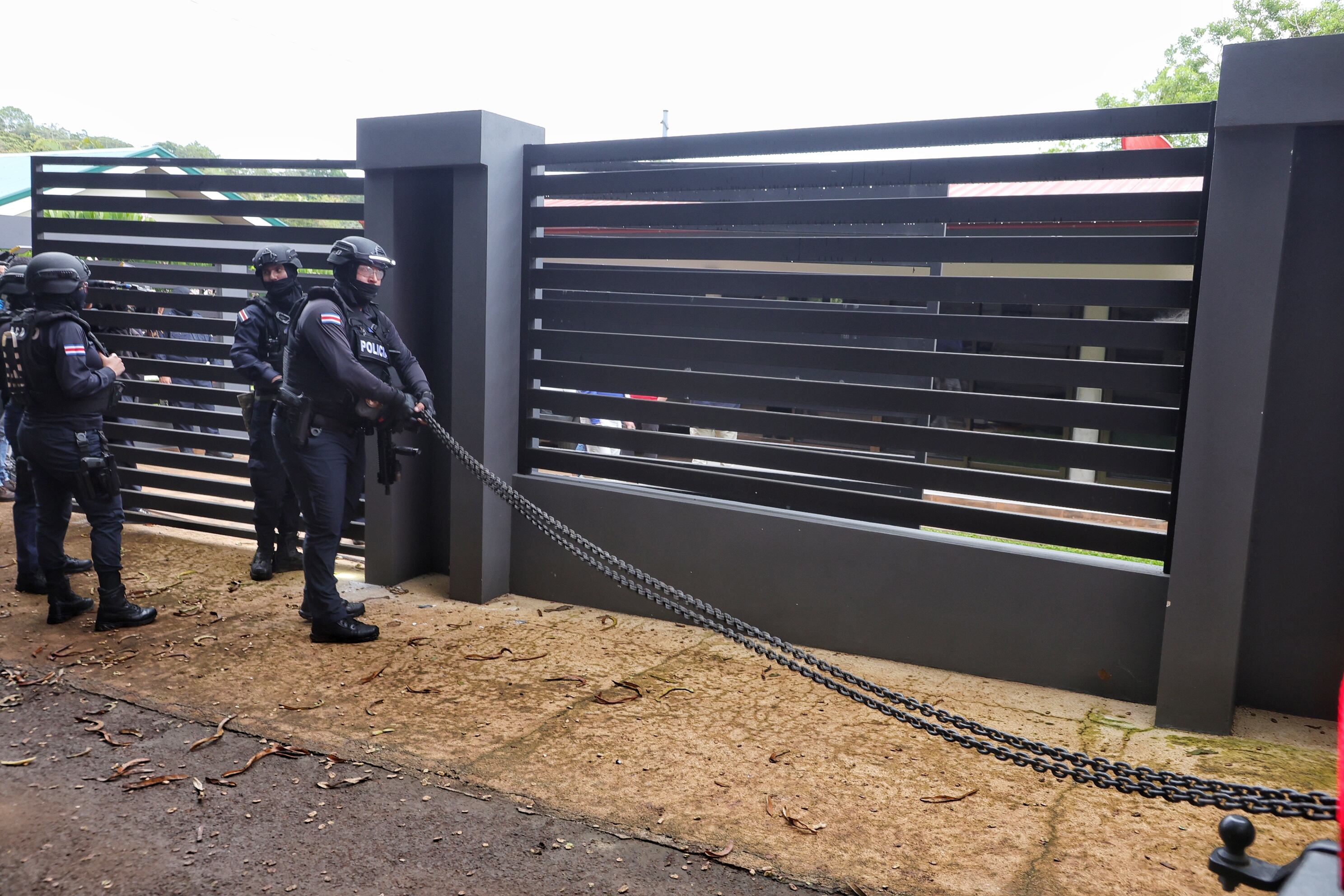 Operativo en San Ramón Alajuela por el caso Purga y envíos de droga a Europa / Foto John Durán