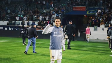 Delantero Gino Vivi recibe una gran noticia a meses de cerrar el 2025