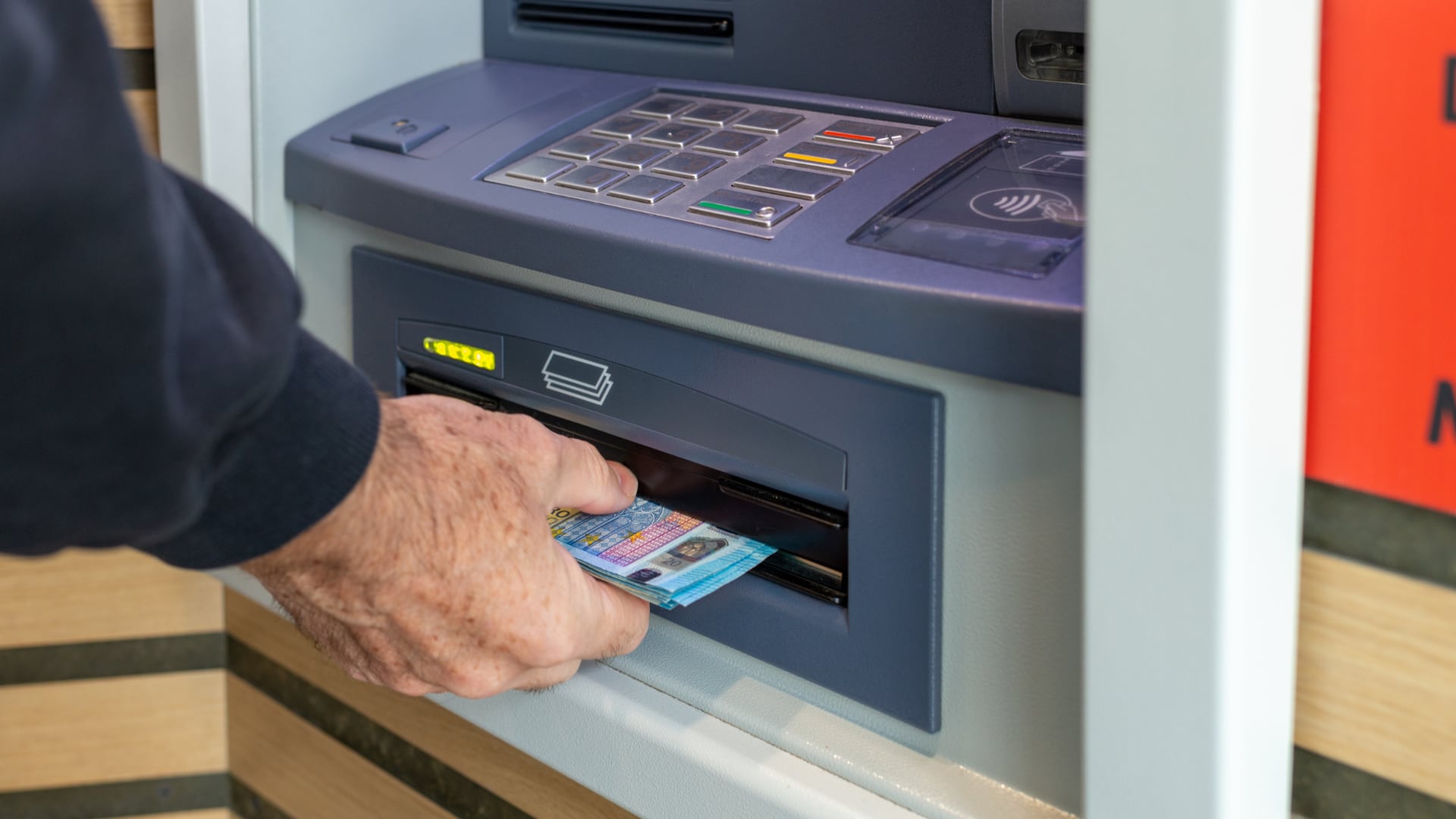 La CCSS confirmó la fecha del pago de la pensión de diciembre. El calendario de pagos del próximo año todavía no está disponible.