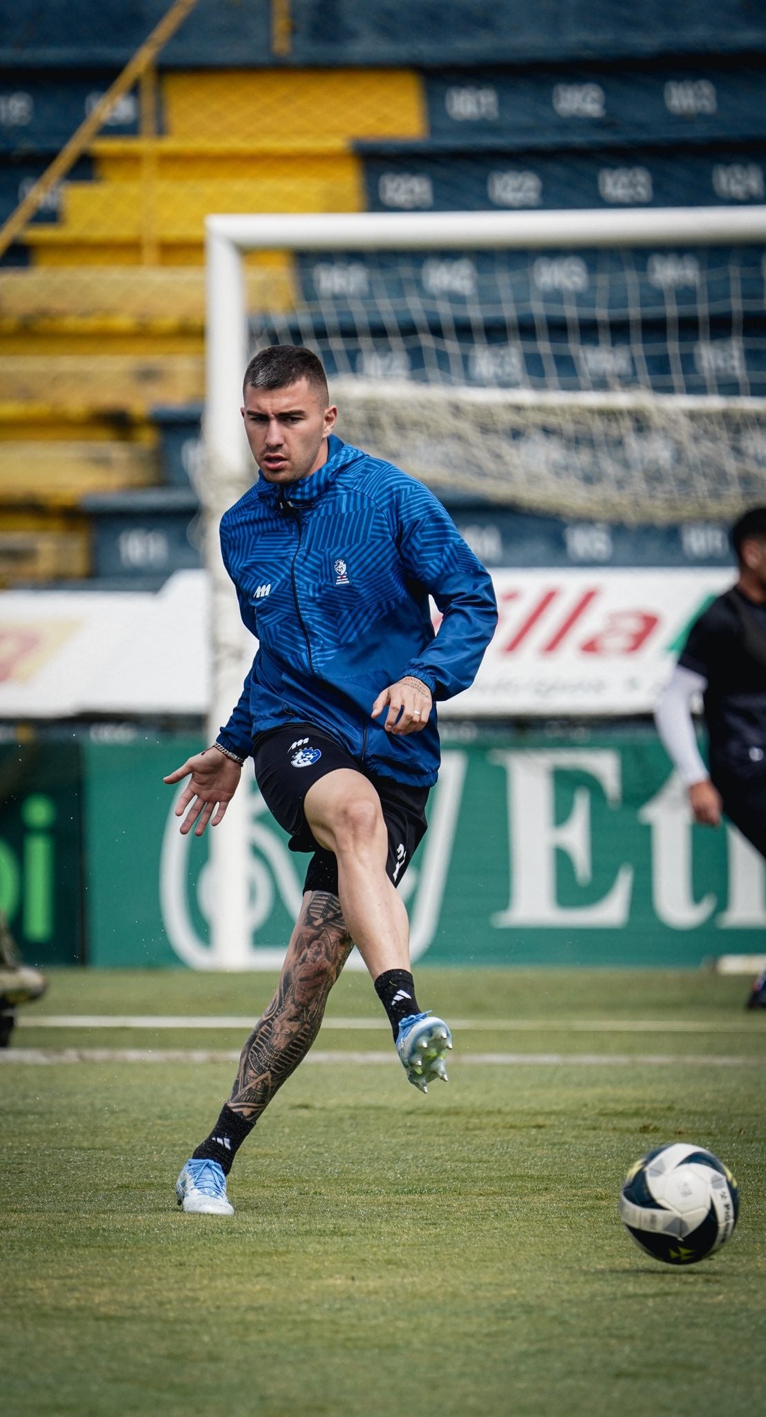 Fernán Faerron tuvo sus primeros minutos con Cartaginés pese a tener cinco días en el equipo.