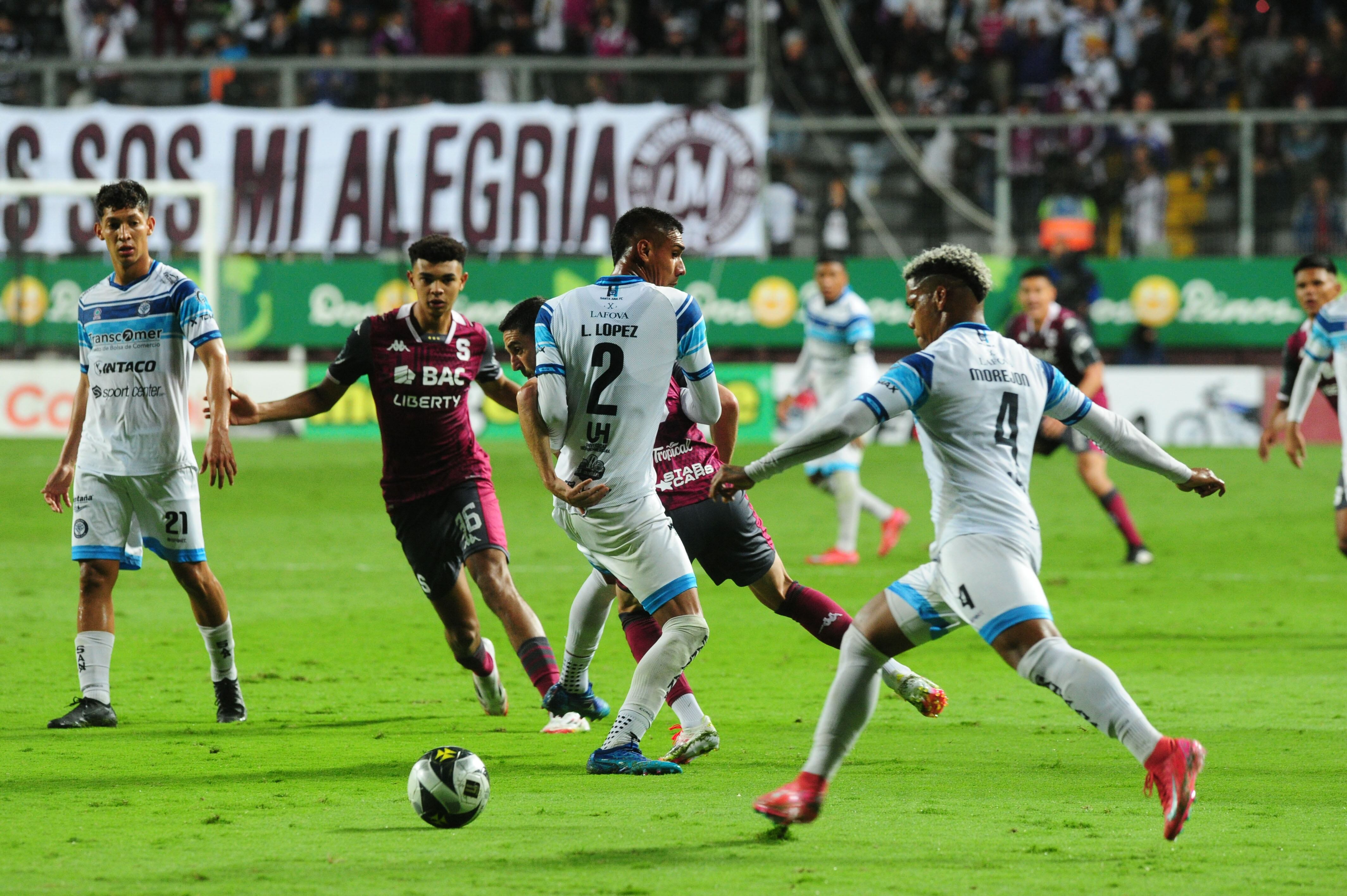 Saprissa vs Santa Ana