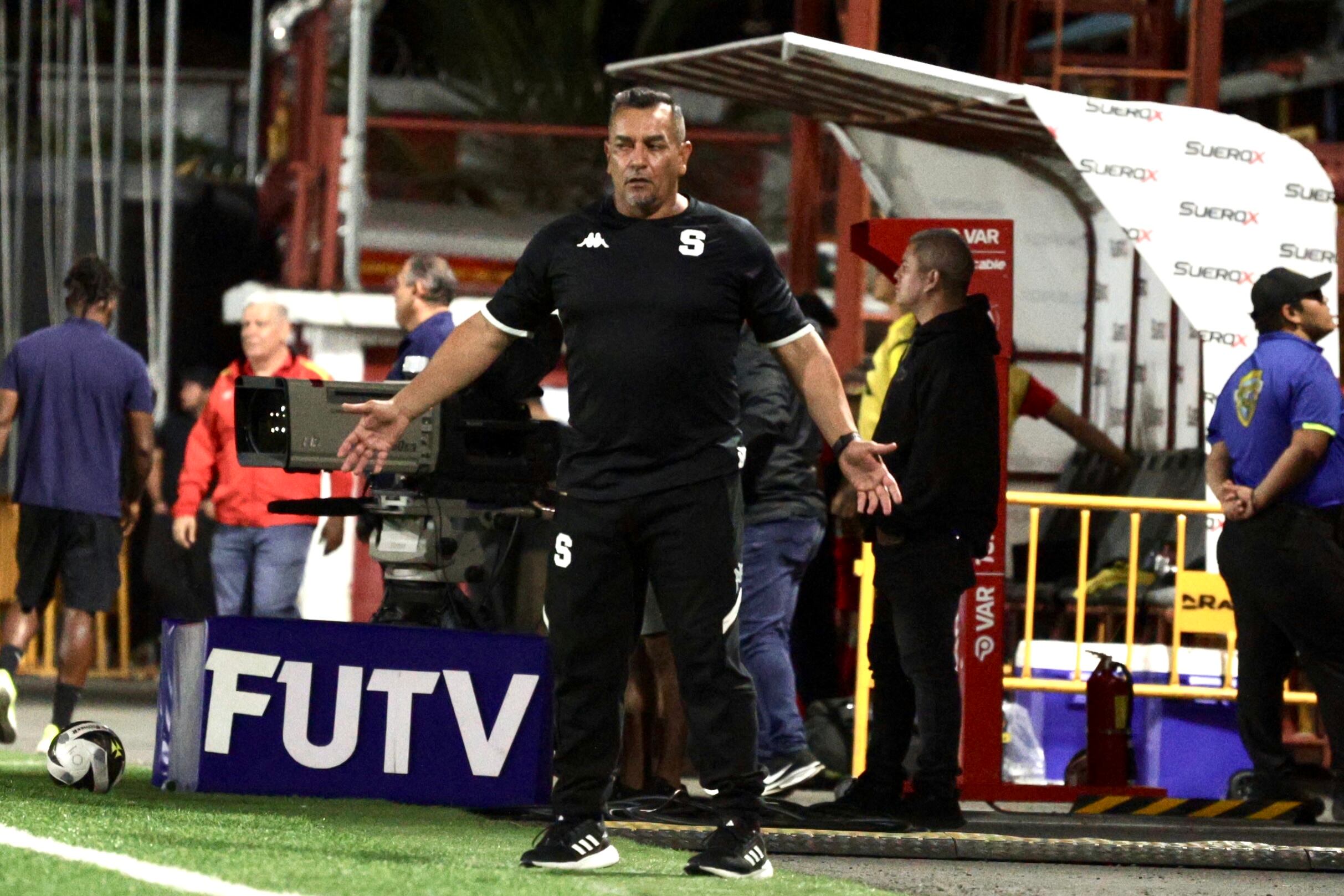 15/12/2024, Heredia, Barva, Estadio Carlos Alvarado, partido de ida de la final de segunda fase, del torneo de apertura 2024, entre el Club Sport Herediano y el Deportivo Saprissa.