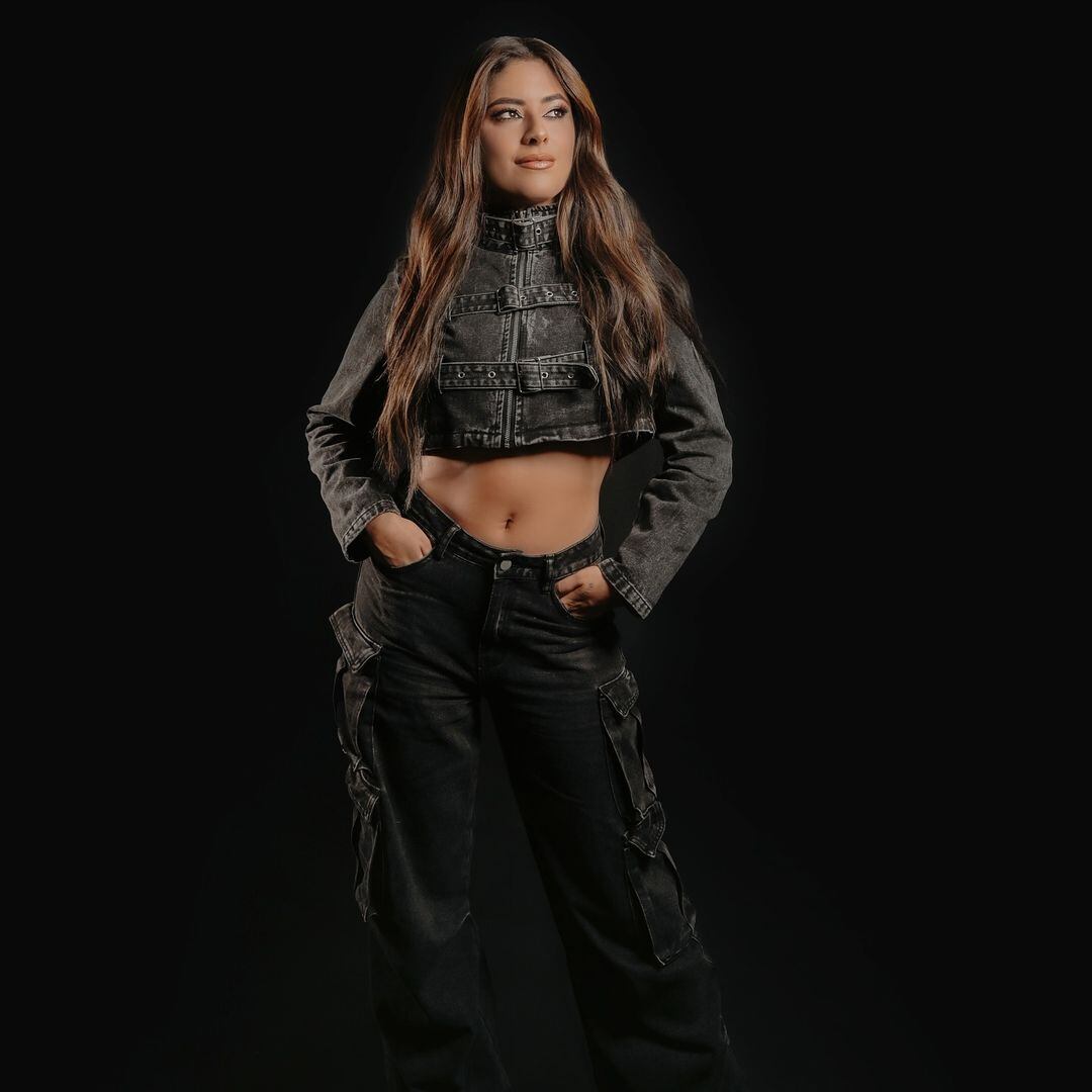 Majo Ulate, maquillista y pareja de Mauricio Hoffmann.