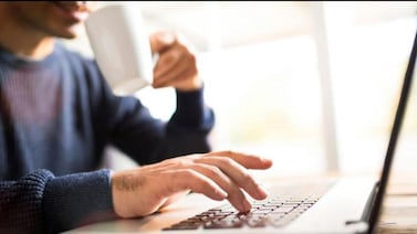 ¿Tiene primaria completa y le urge trabajar? Ponga cuidado a esta oportunidad