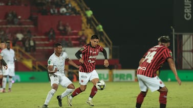 Sporting hincó a Alajuelense en su propia casa previo al clásico contra Saprissa