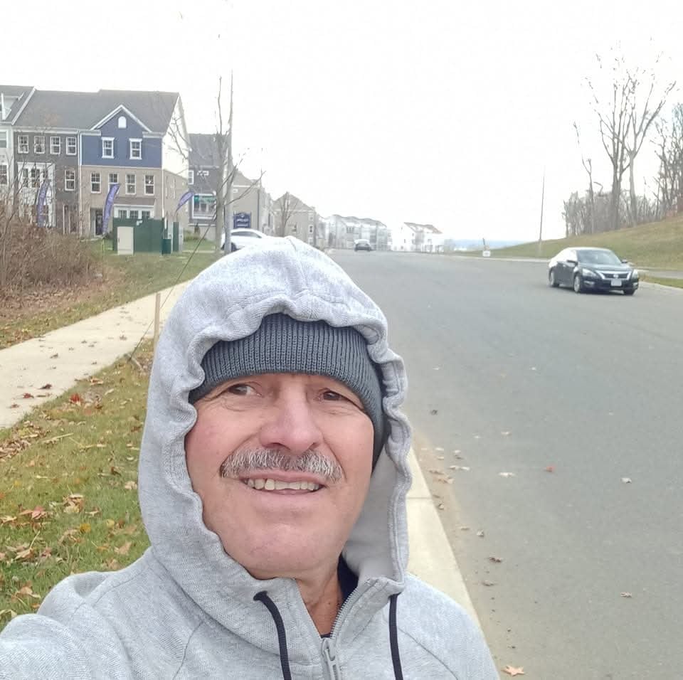 Armando Rodríguez disfruta de su vida como pensionado desde hace varios años.